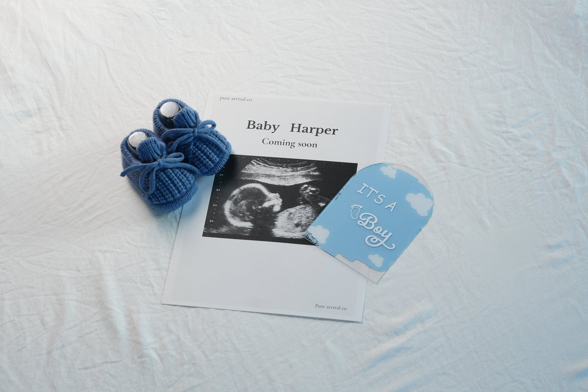 5 Beautiful Ways to Announce Your Baby's Arrival